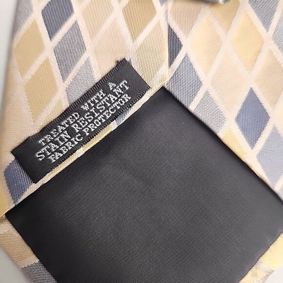 Geoffrey Beene Yellow Blue Men’s Necktie 4”x 60” 100% Silk Handmade - Picture 5 of 5